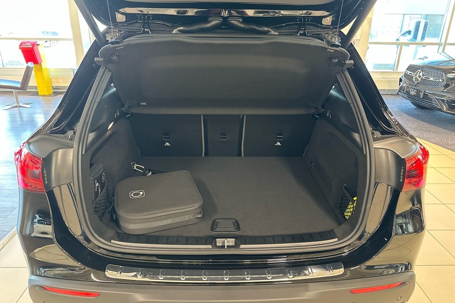 Mercedes-Benz EQA vaihtoauto