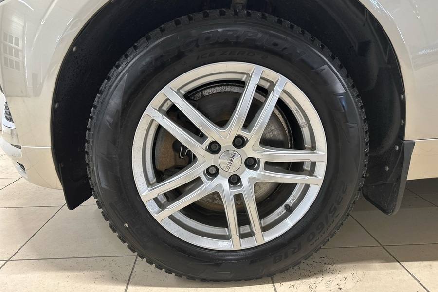 Volvo XC60 vaihtoauto