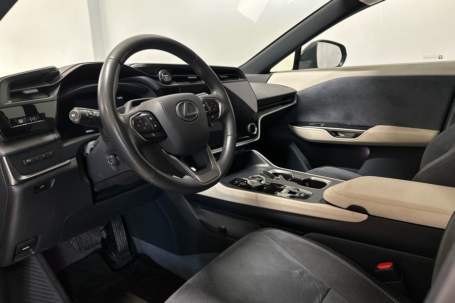 Lexus RZ vaihtoauto