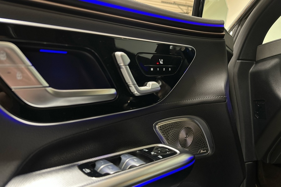 Mercedes-Benz EQE vaihtoauto