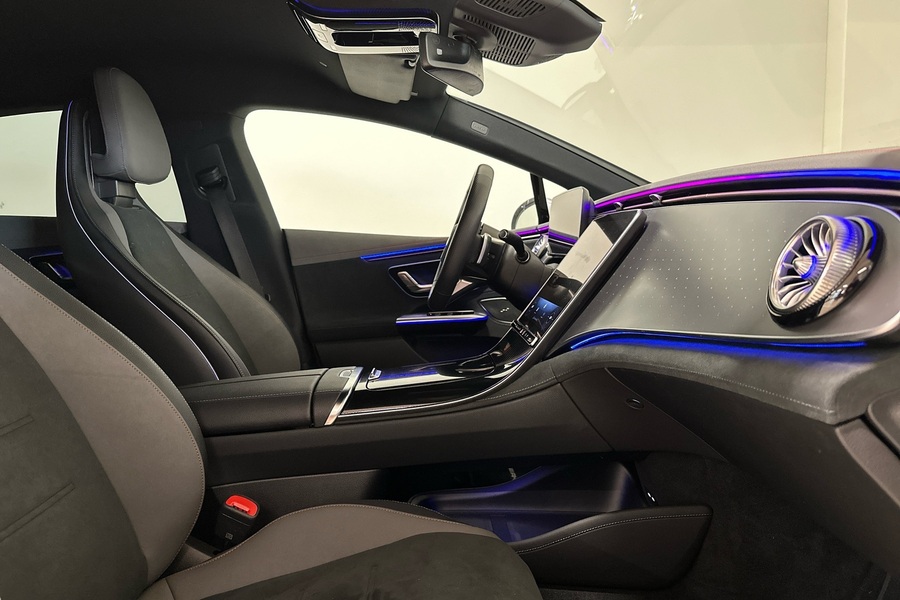 Mercedes-Benz EQE vaihtoauto