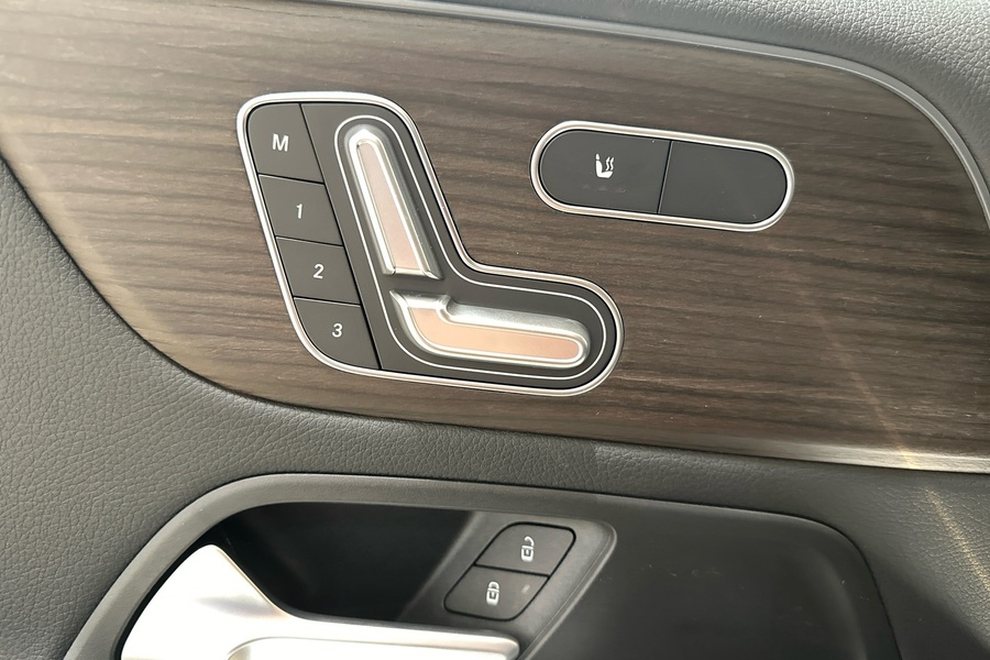 Mercedes-Benz EQB vaihtoauto