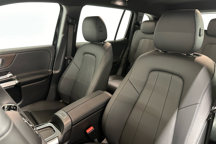 Mercedes-Benz EQB vaihtoauto