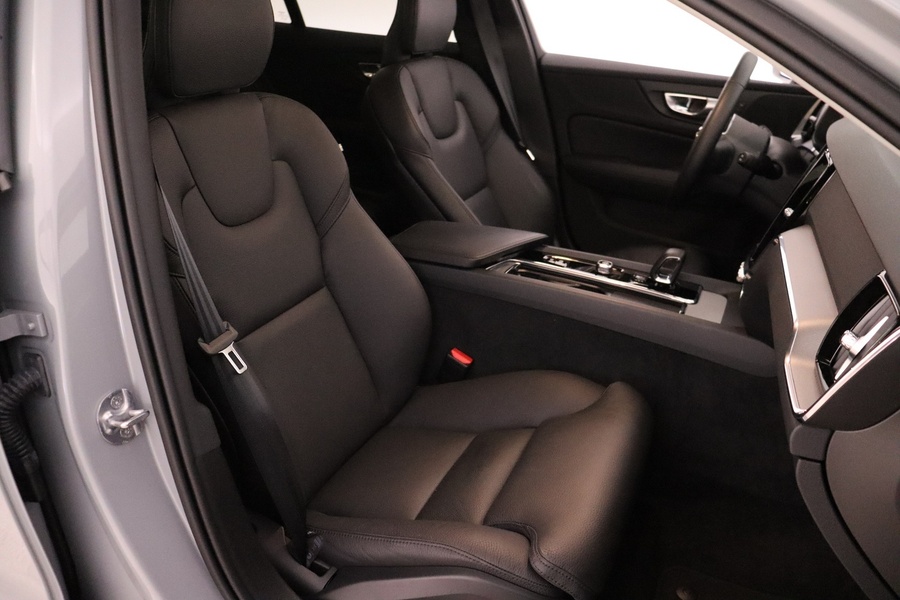 Volvo V60 Cross Country vaihtoauto