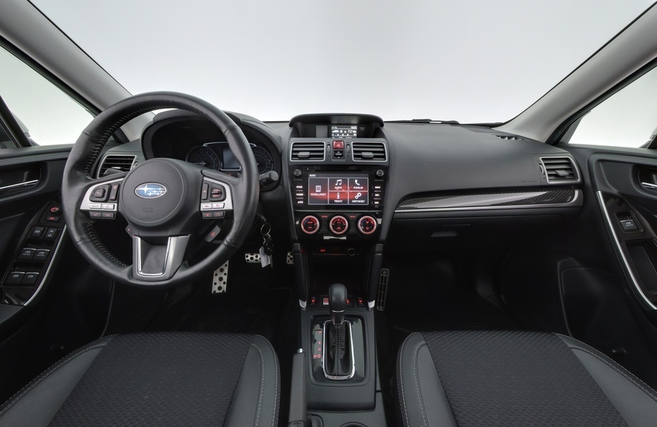 Subaru Forester vaihtoauto