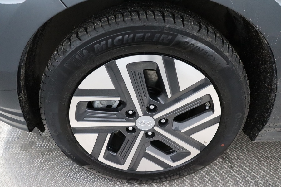 Hyundai Kona vaihtoauto