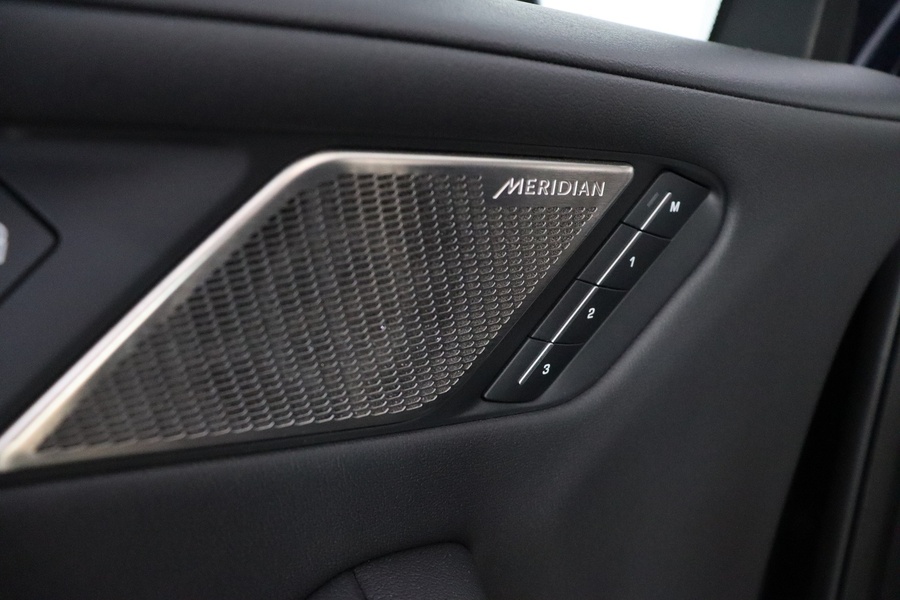 Jaguar I-PACE vaihtoauto