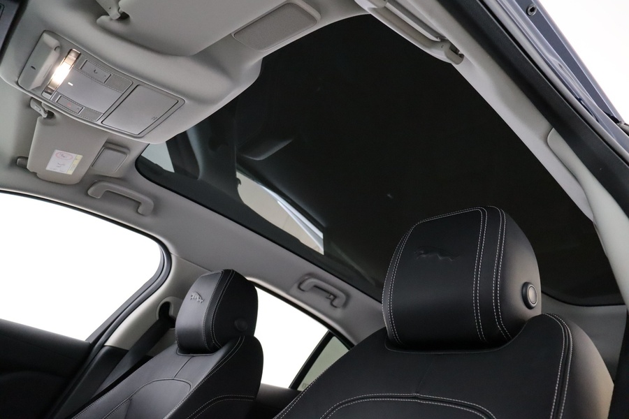 Jaguar I-PACE vaihtoauto