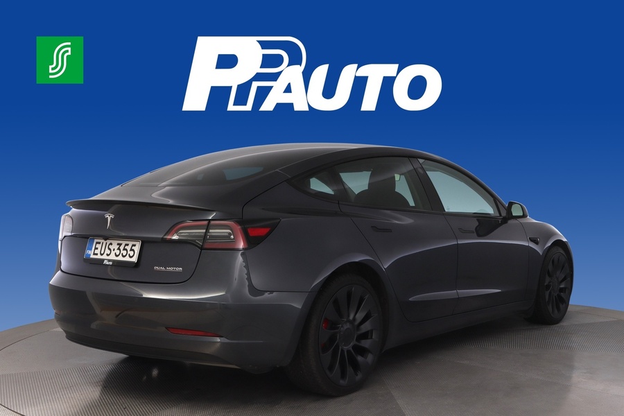 Tesla Model 3 vaihtoauto