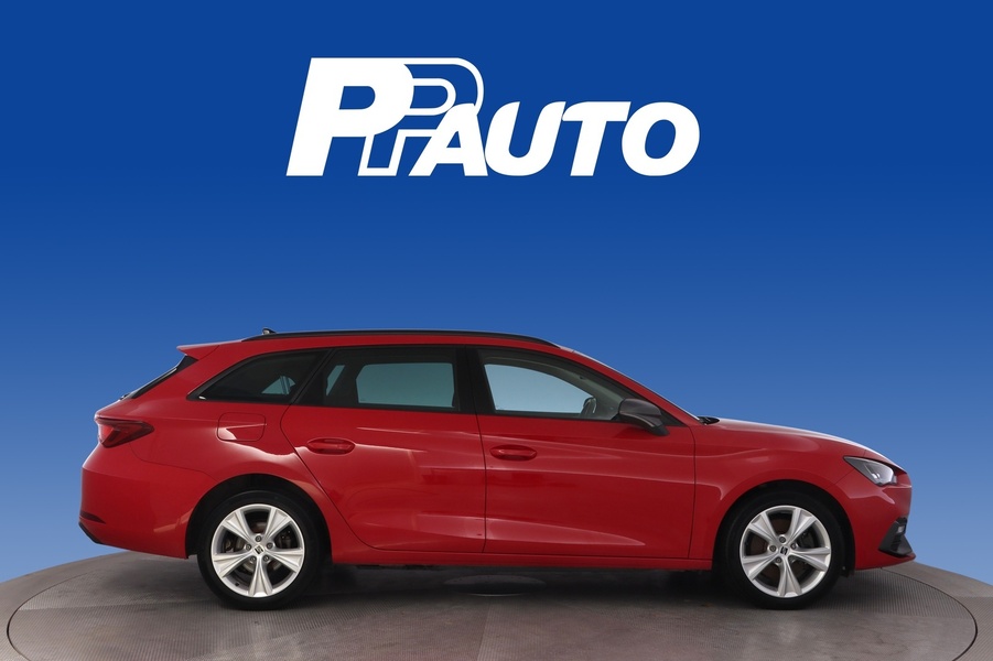 SEAT Leon Sportstourer vaihtoauto