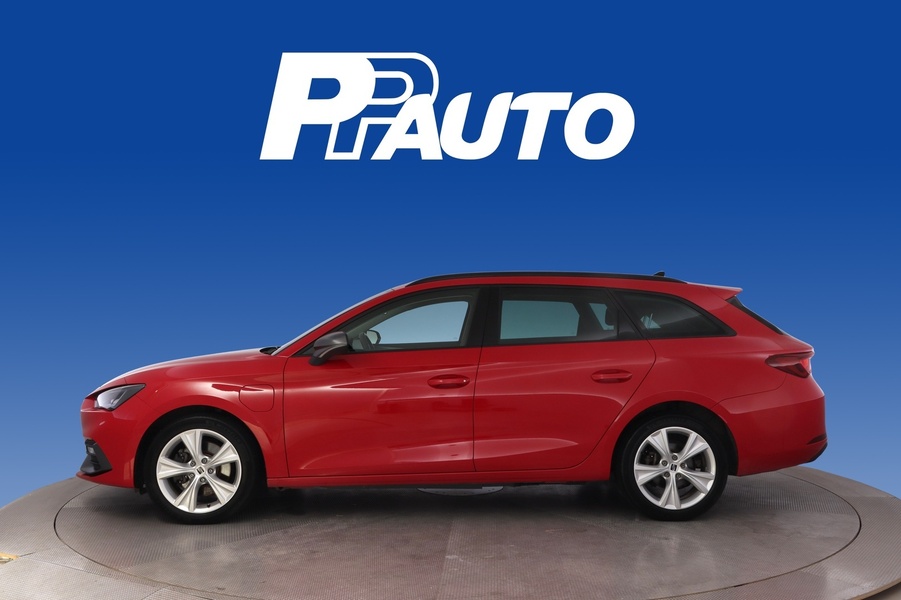SEAT Leon Sportstourer vaihtoauto