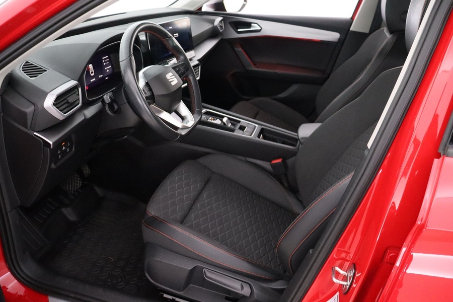 SEAT Leon Sportstourer vaihtoauto