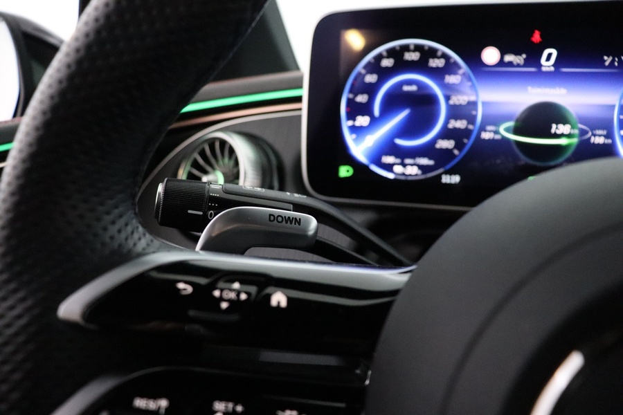 Mercedes-Benz EQE vaihtoauto