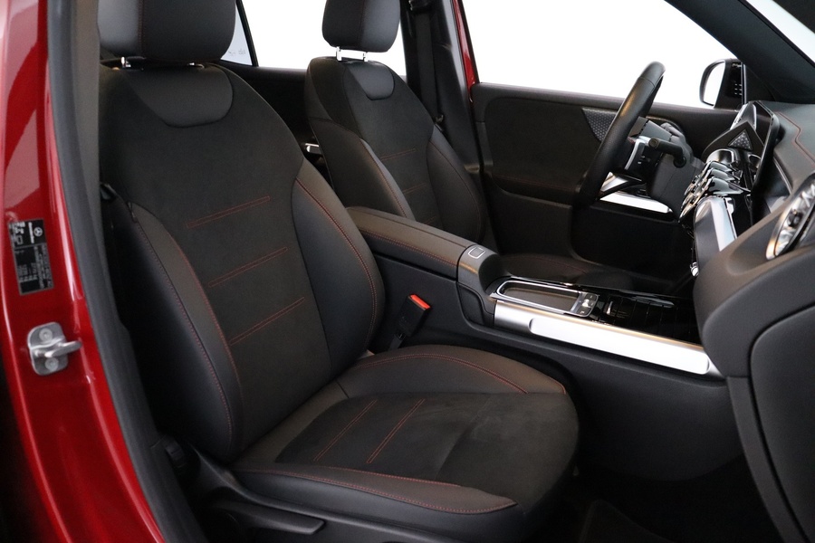 Mercedes-Benz EQB vaihtoauto