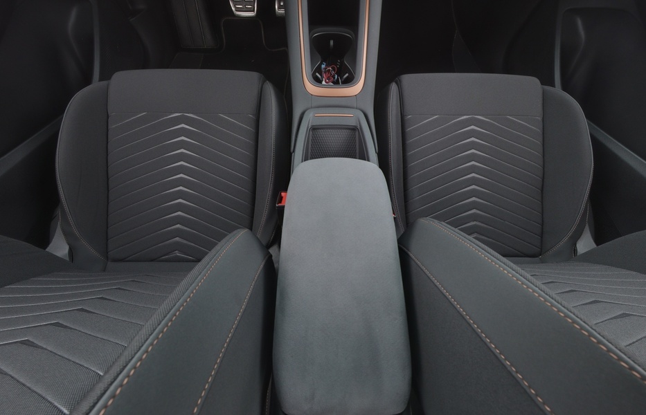 Cupra Born vaihtoauto