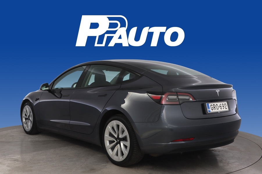 Tesla Model 3 vaihtoauto
