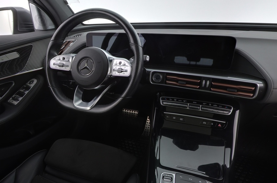 Mercedes-Benz EQC vaihtoauto