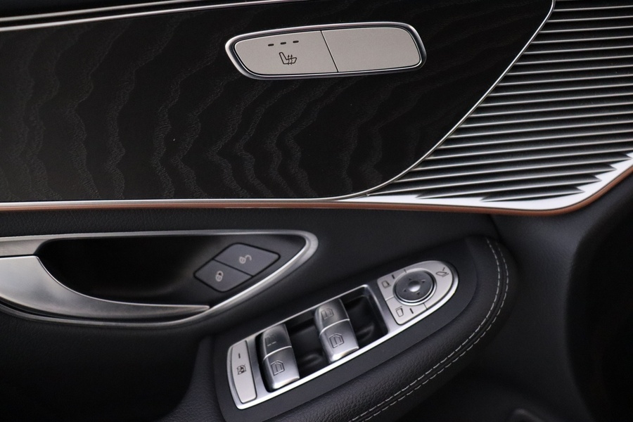 Mercedes-Benz EQC vaihtoauto