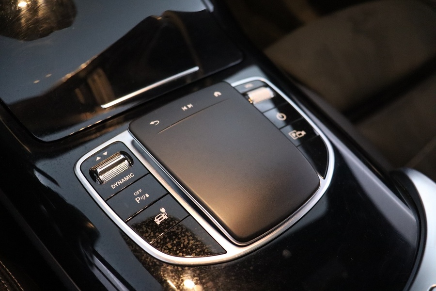 Mercedes-Benz EQC vaihtoauto