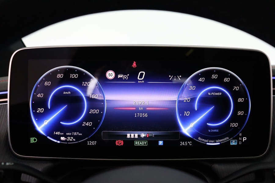 Mercedes-Benz EQE vaihtoauto