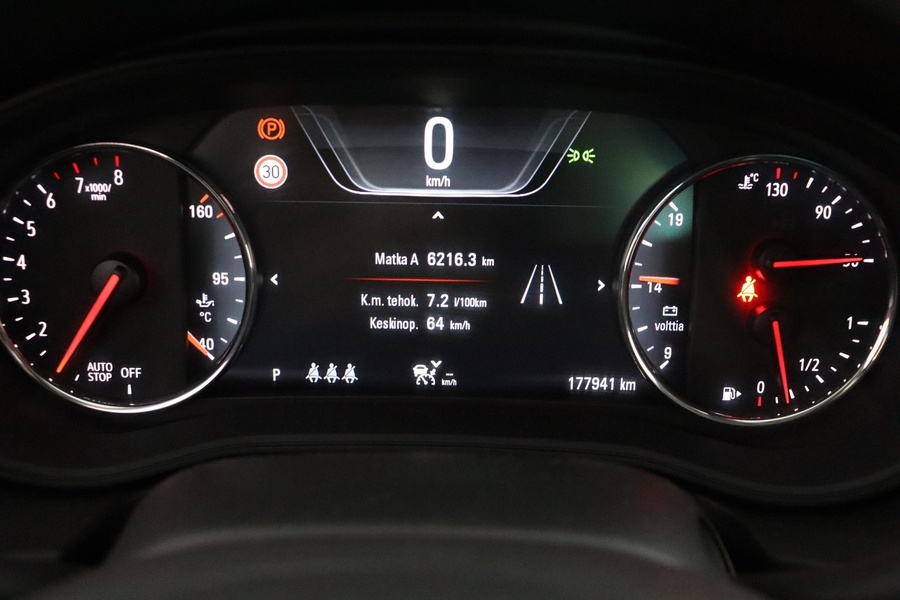 Opel Insignia vaihtoauto