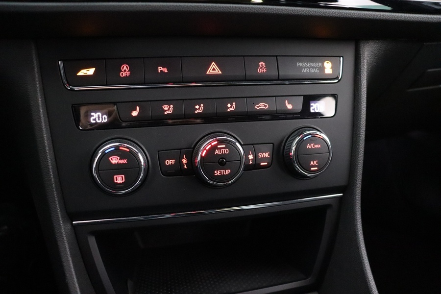 SEAT Leon vaihtoauto