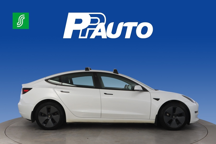 Tesla Model 3 vaihtoauto