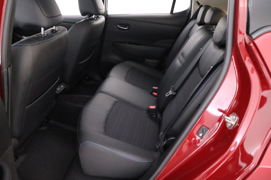 Nissan Leaf vaihtoauto