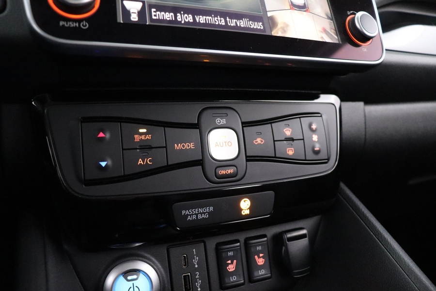 Nissan Leaf vaihtoauto