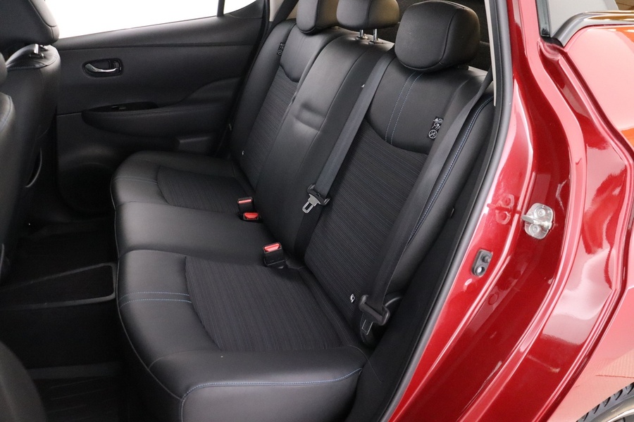 Nissan Leaf vaihtoauto