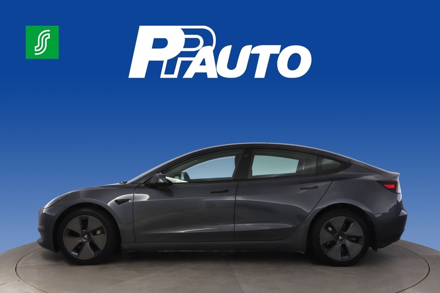 Tesla Model 3 vaihtoauto