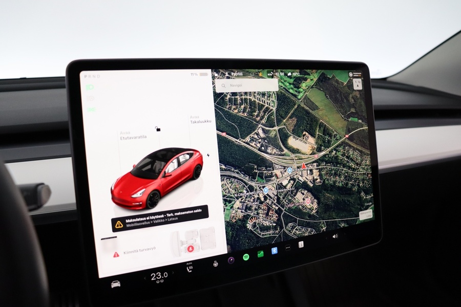 Tesla Model 3 vaihtoauto