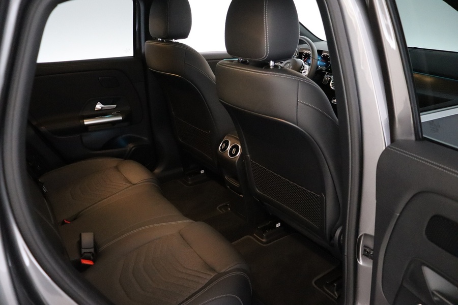 Mercedes-Benz EQA vaihtoauto