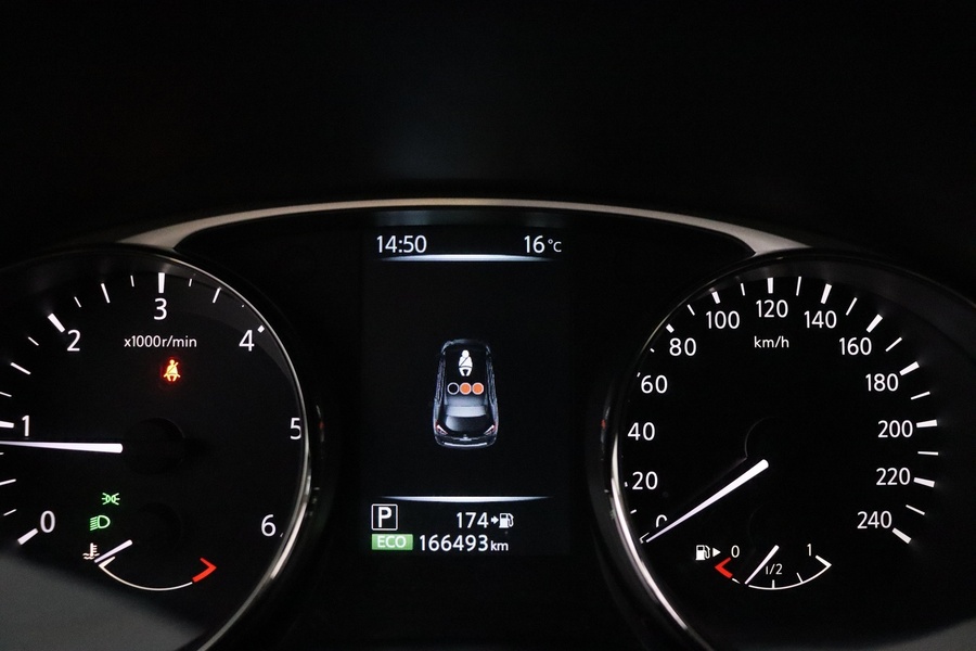 Nissan X-Trail vaihtoauto