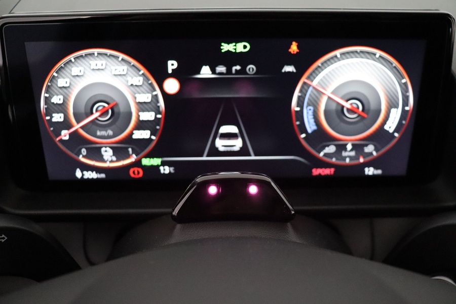 Hyundai INSTER vaihtoauto