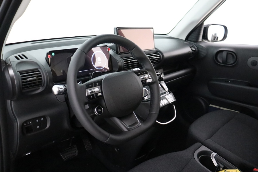 Hyundai INSTER vaihtoauto