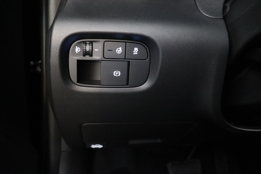 Hyundai INSTER vaihtoauto