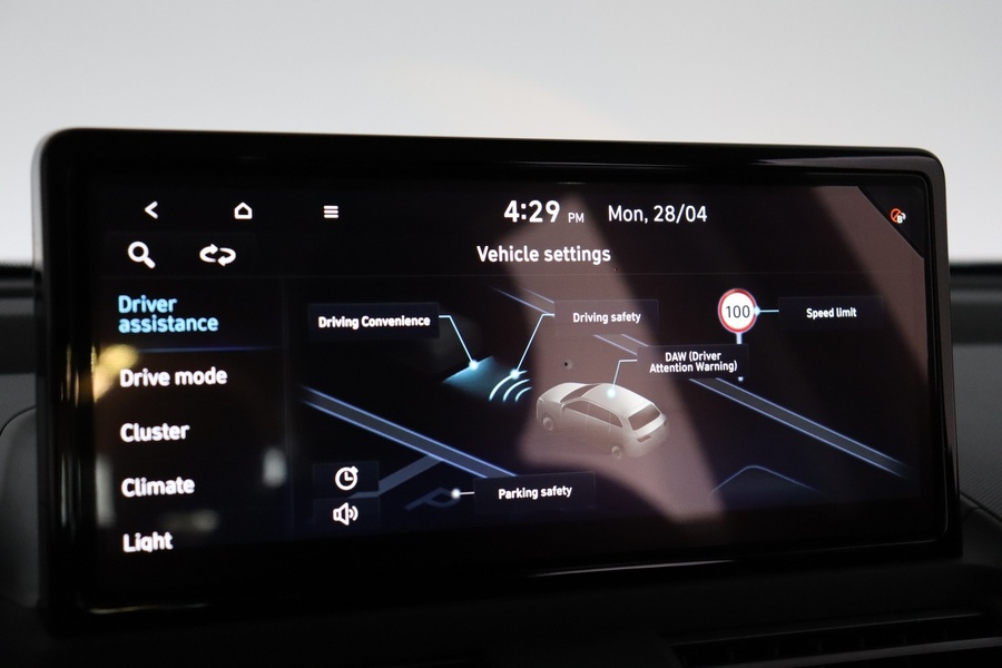 Hyundai INSTER vaihtoauto