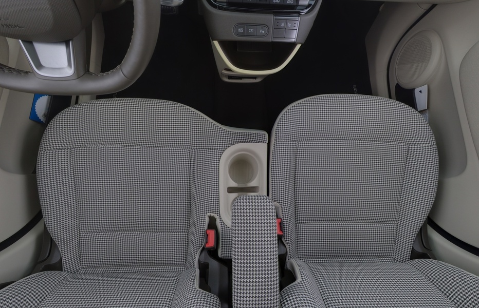 Hyundai INSTER vaihtoauto