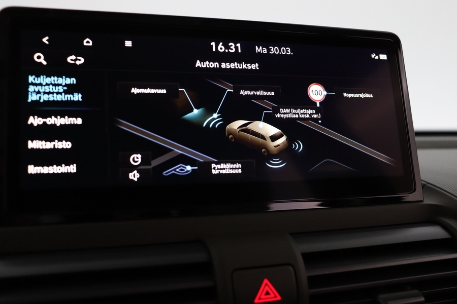 Hyundai INSTER vaihtoauto