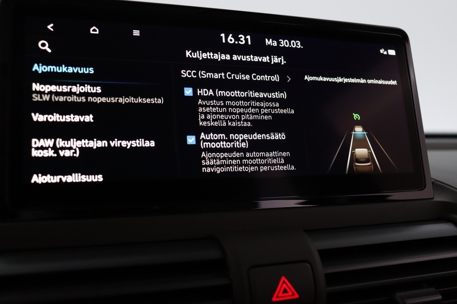 Hyundai INSTER vaihtoauto