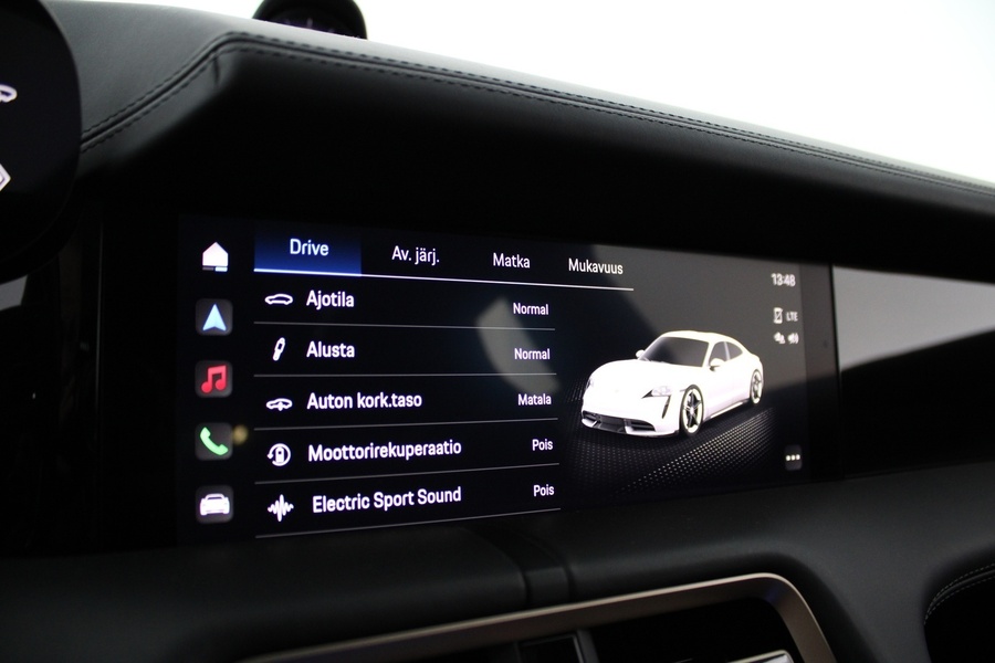 Porsche Taycan vaihtoauto