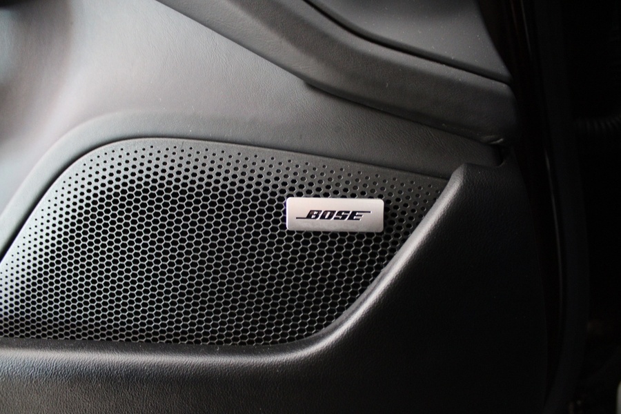 Porsche Taycan vaihtoauto