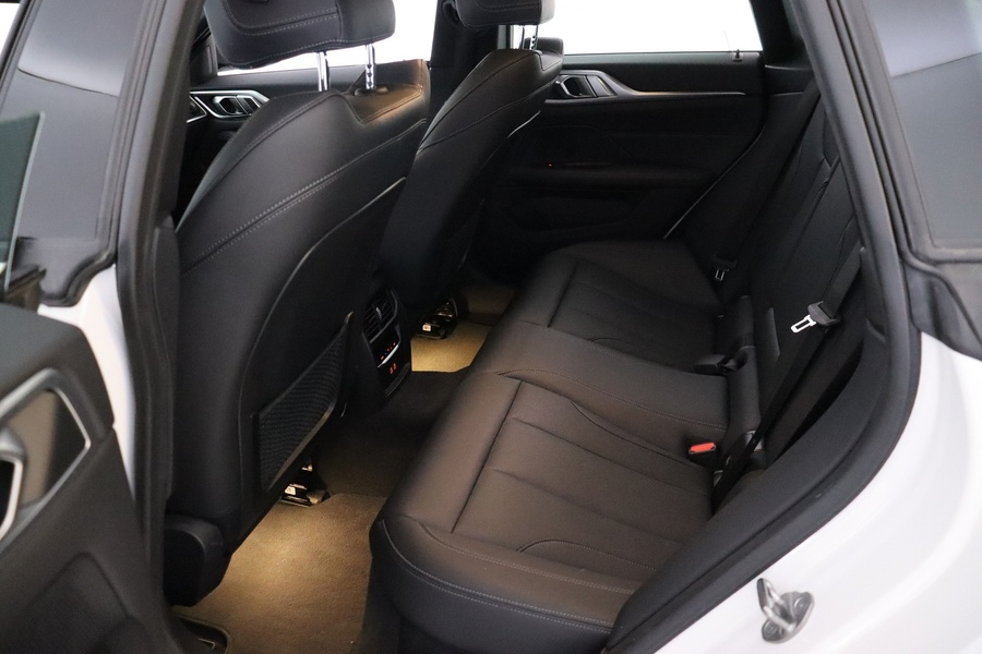 BMW i4 M50 vaihtoauto