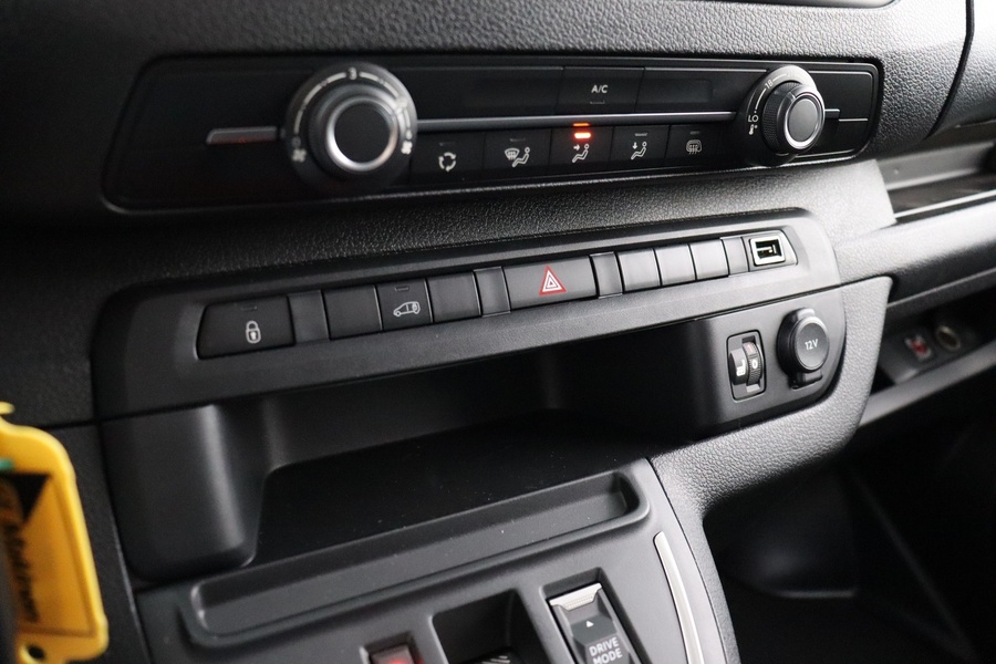 Opel Vivaro-e vaihtoauto