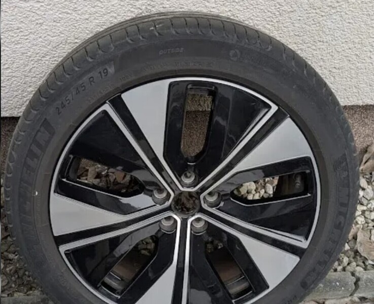 Polestar 2 vaihtoauto