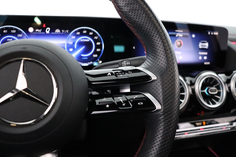 Mercedes-Benz EQA vaihtoauto