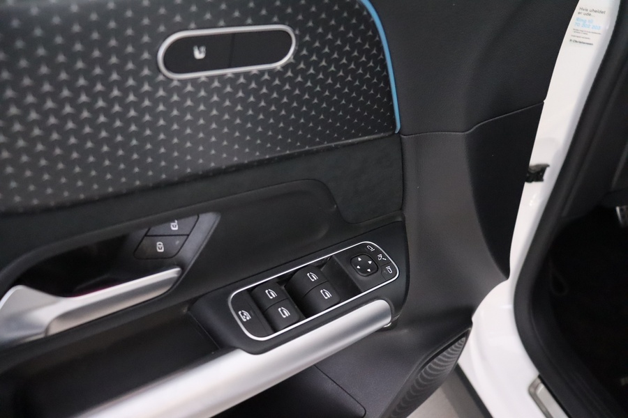 Mercedes-Benz EQA vaihtoauto