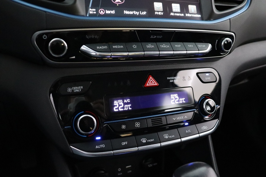 Hyundai IONIQ plug-in vaihtoauto