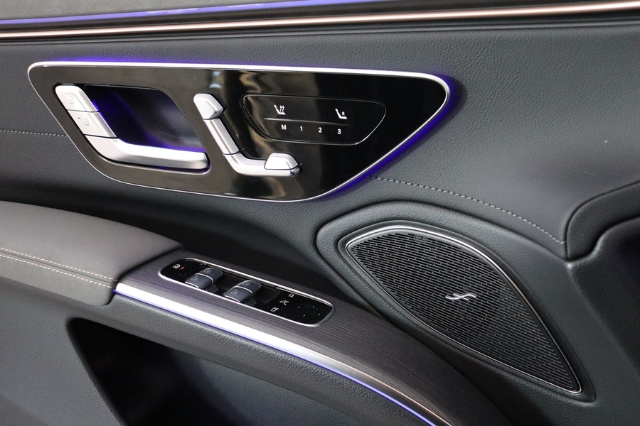 Mercedes-Benz EQS vaihtoauto